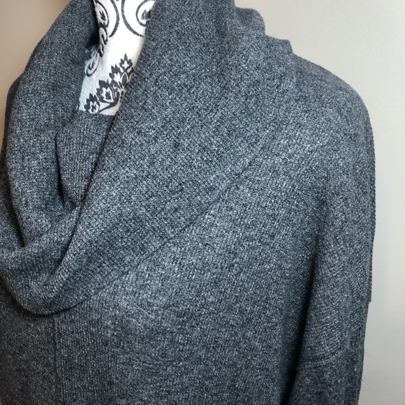 Calvin Klein Performance Waffle Knit Thermal Cowl Pullover - Picture 2 of 10